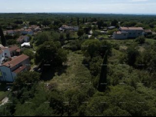 Prodaja građevinskog zemljišta sa projektom, Višnjan