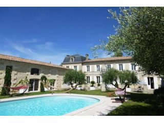 7 bedroom House For Sale: 33000 BORDEAUX