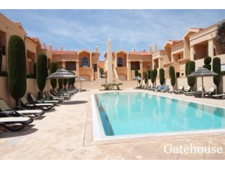 Praia da Luz 3 Bed Duplex Apartment In..