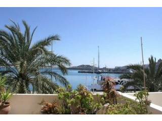 Elegant apartment in Ibiza, ideally..