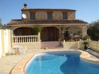 4 Bedrooms - Finca - Alicante - For Sale