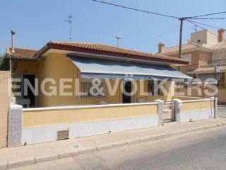 GROUND FLOOR PROPERTY TO REFORM