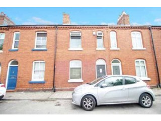 2 bedroom, Terraced House house for sale