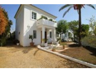 4 Bedrooms - Villa - Malaga - For Sale