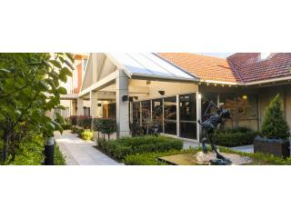 Life Care Glenrose Court - Residential..
