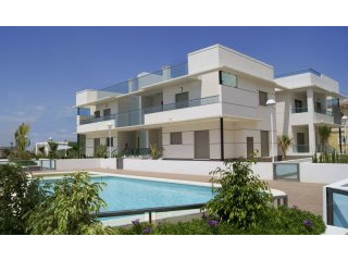 Dona Pepa, An Elegant Urbanization With..