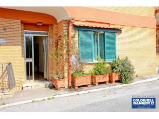 3 Bedrooms - Apartment - For Sale