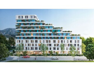 LUX TROSOBAN STAN, 374.963€