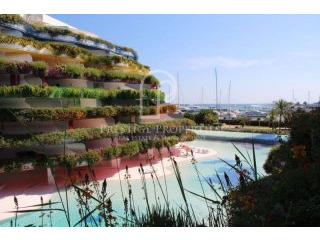 Beautiful apartment with terrace of 150..