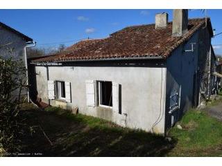 2 Bedroom Old Stone House To Renovate..