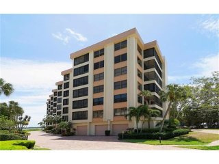 3 bedroom Town House For Sale: 8735..