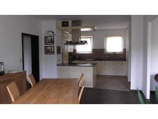 Beautifully Renovated Apartment with..