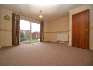 3 bedroom house in Minster On Sea..