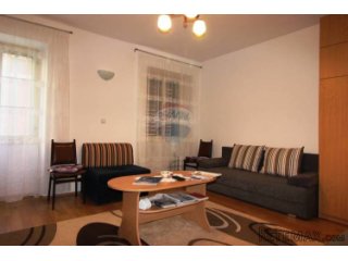 Istra, Rovinj, stan u starom gradu,1. kat, 2. red od mora