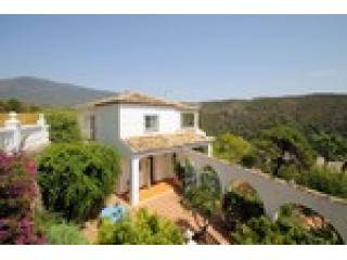 4 Bedrooms - Villa - Malaga - For Sale