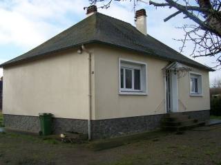 Bricqueville Sur Mer - House For Sale