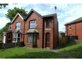 3 bedroom, Semi-detached House house..