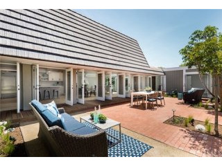 23682 Sidney Bay