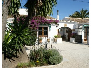 Traditional Villa With Sea View For..