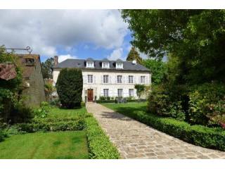 6 bedroom Character For Sale: 60200 OISE