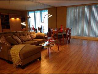2301 COLLINS AV, 1516, Miami Beach, FL..