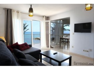 ¡Con una increíble terraza para las noches de verano y los..