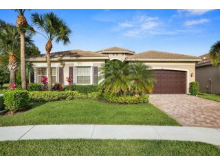 9692 Dovetree Isle Dr, Boynton Beach..