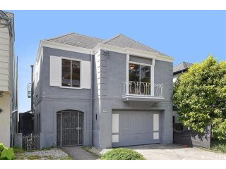 3 bedroom House For Sale: 2025 15th..