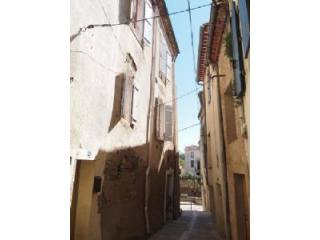 Village House To Modernise With 65 M²..
