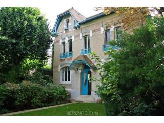 4 bedroom House For Sale: 75016 PARIS