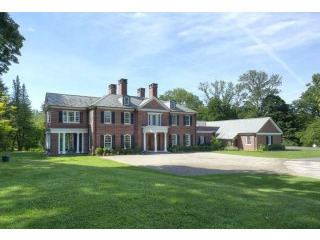 5 bedroom Detached House For Sale: 170..