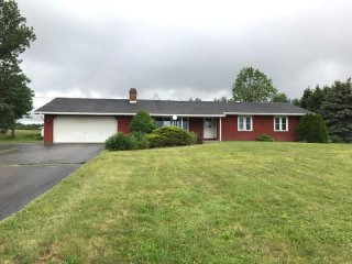 10678 Mile Block Rd North Collins, NY..
