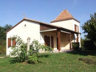 Close To The Centre Of Villereal, A..