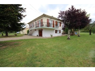 Converted 4 bedroomed villa with pool..