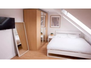 Lingwell Double Room B&b R4