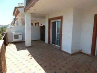 Apartment - Bank repossession. 3 bed..