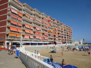 3 Bedrooms - Apartment - Alicante - For..