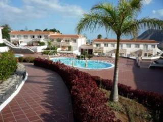 2 bedroom Apartment property for sale..