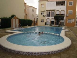 3 Bedrooms - Apartment - Alicante - For..