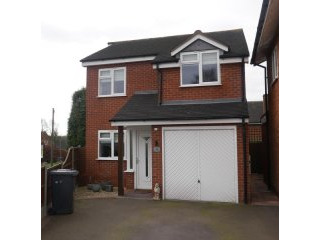 3 Bedrooms - House - Coleshill - For..