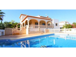 8 Bedroom 4 Bathroom Villa in Javea.