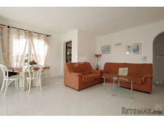 This villa is located just 1,5 km from Moraira village and..