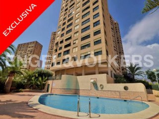Spacious Apartment With Sea Views In..
