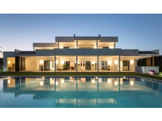 6 Bedroom Villa In Moraira