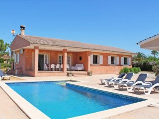 Single Family Home With Guest House In..