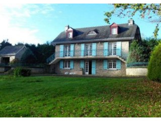 Great House in Quiet Locaton