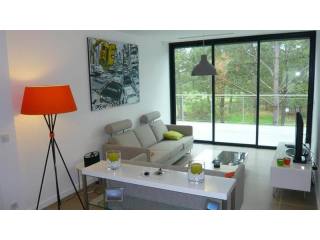 2 bedroom Flat For Sale: 17570 LA..