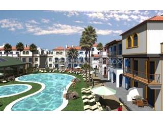 2 bedroom Apartment property for sale..