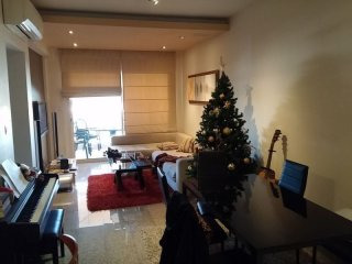 SPACIOUS 3 bedroom apartment, with..