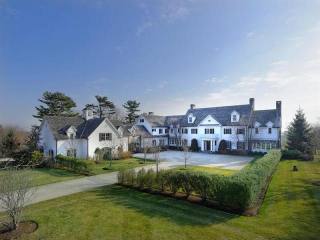 8 bedroom Residence For Sale:..